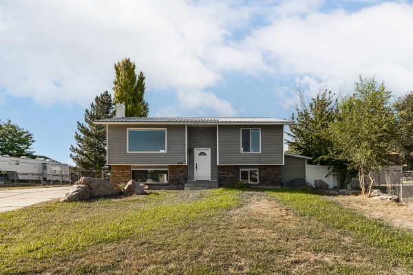 3430 West 1850 South